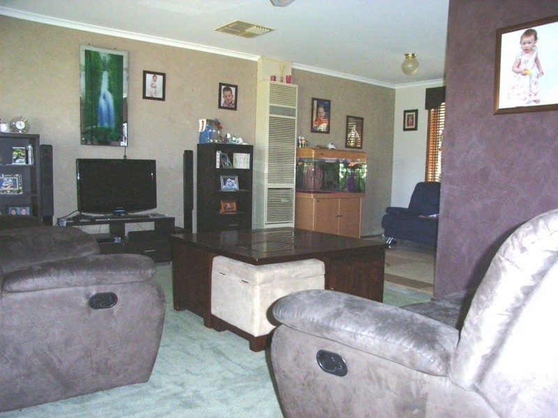 4 Liepin Close, Andrews Farm SA 5114