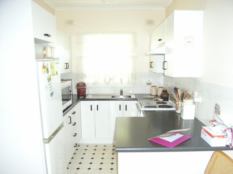 17 Stakes Crescent, Elizabeth Downs SA 5113