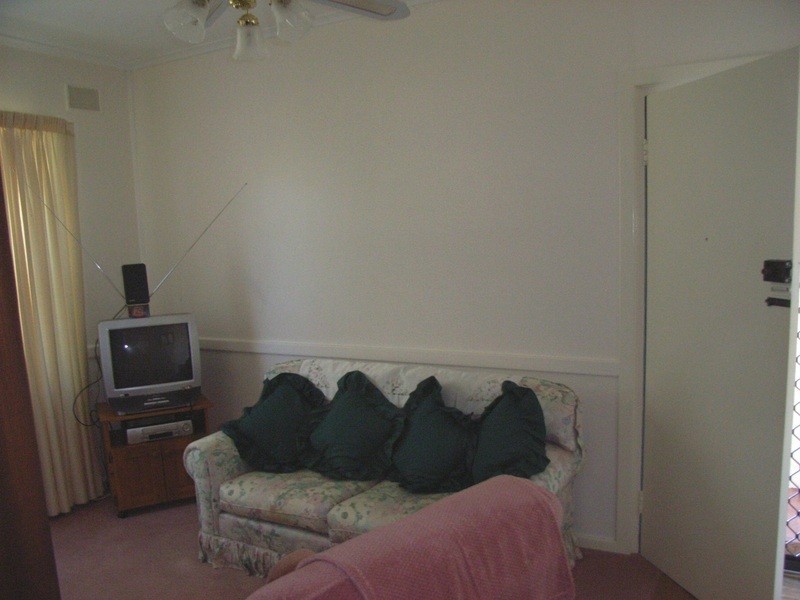 17 Stakes Crescent, Elizabeth Downs SA 5113