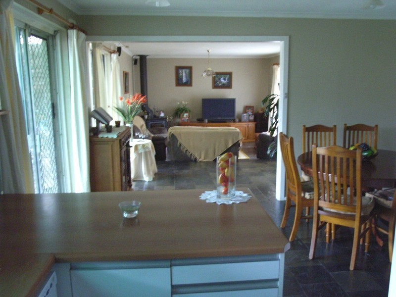 4 Weathers Street, Elizabeth East SA 5112