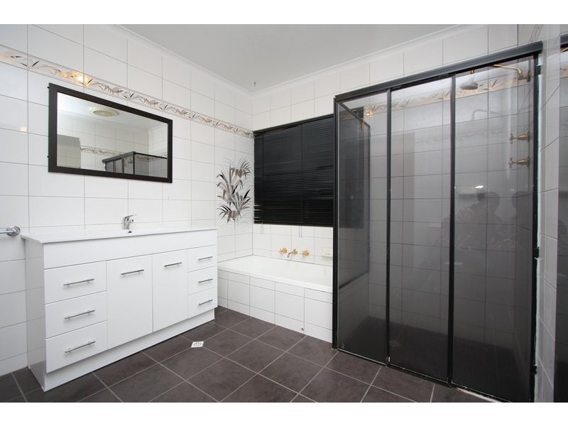 1 Manor Court, Athelstone SA 5076