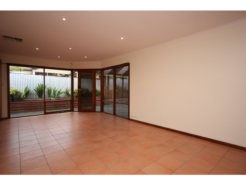 1 Manor Court, Athelstone SA 5076