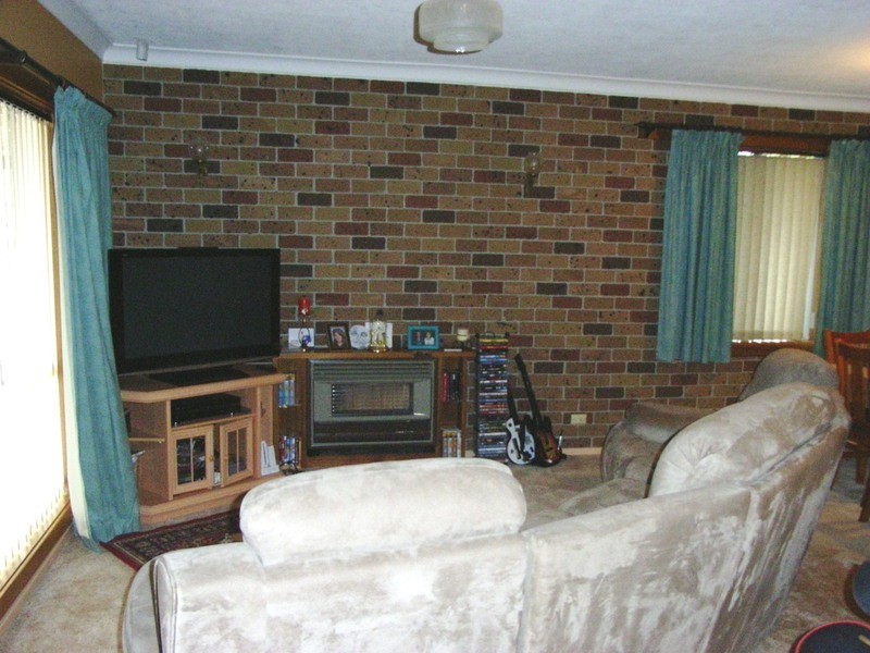 13 Trembath Road, Elizabeth Vale SA 5112