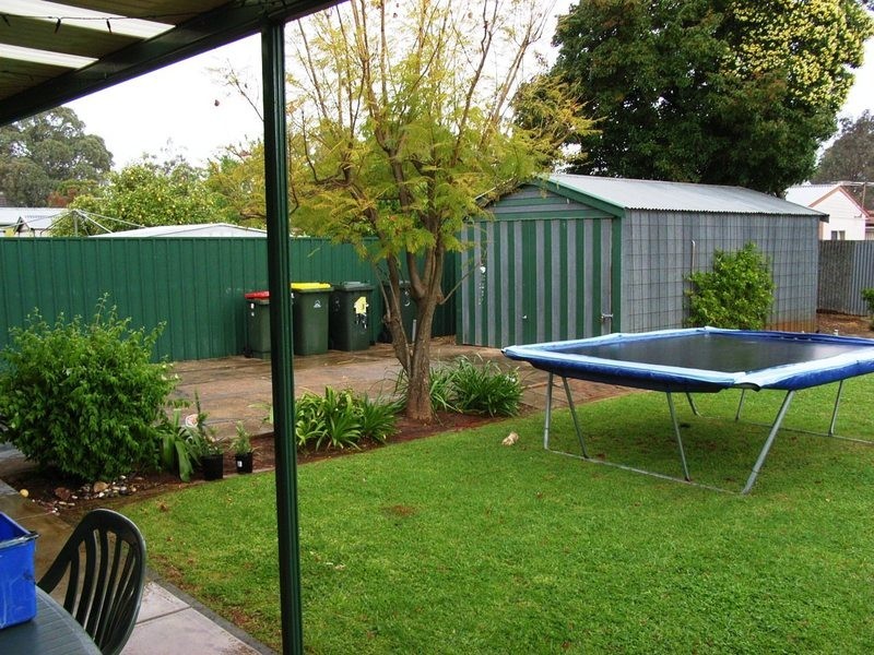 13 Trembath Road, Elizabeth Vale SA 5112