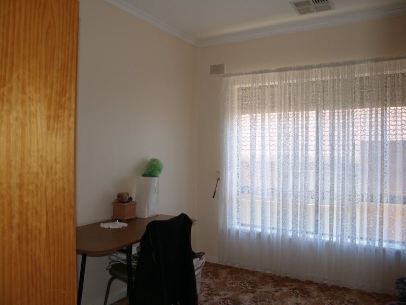 10 Rialto Avenue, Para Hills SA 5096