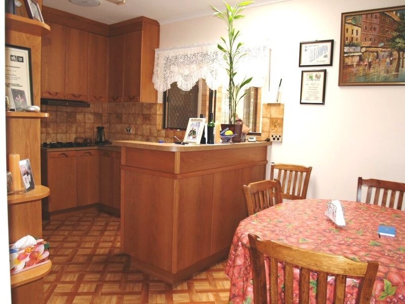 10 Rialto Avenue, Para Hills SA 5096