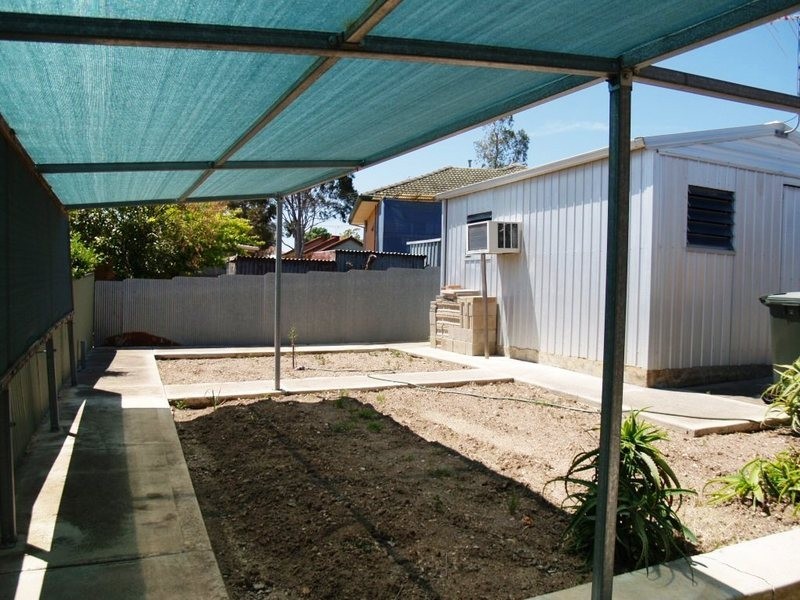 10 Rialto Avenue, Para Hills SA 5096