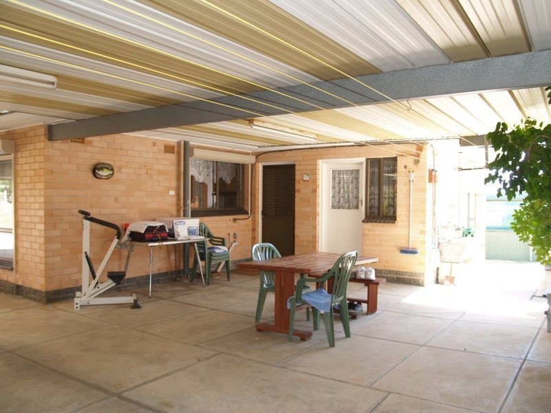 10 Rialto Avenue, Para Hills SA 5096