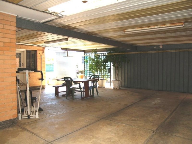 10 Rialto Avenue, Para Hills SA 5096