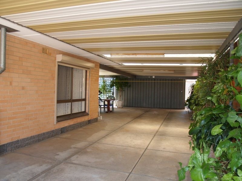 10 Rialto Avenue, Para Hills SA 5096