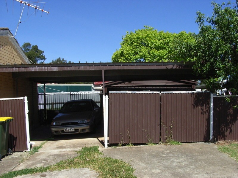 10 Osmond Street, Elizabeth Downs SA 5113