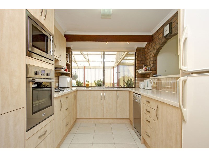 3 Hampton Court, Hillbank SA 5112