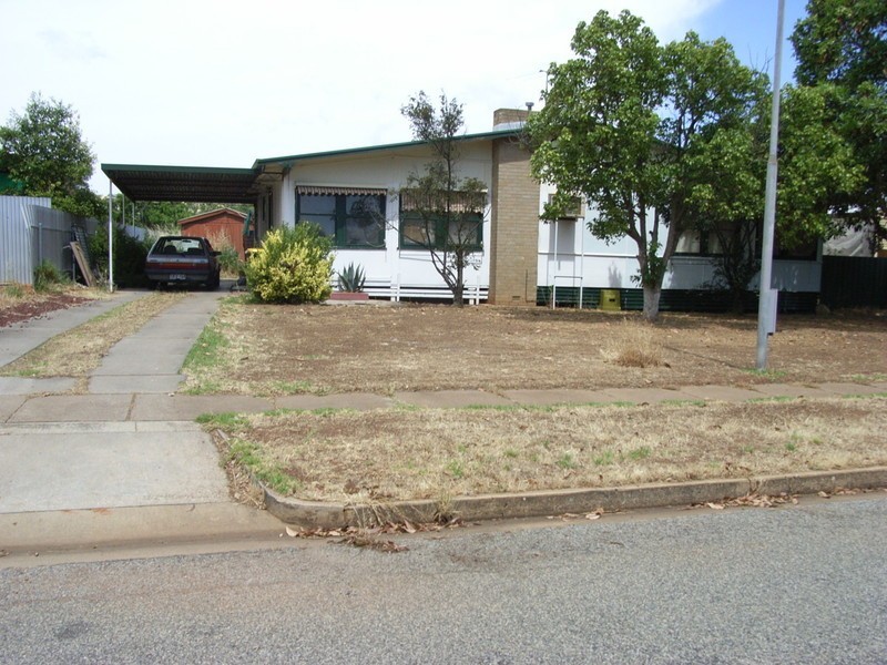 11 Grayling Street, Elizabeth East SA 5112