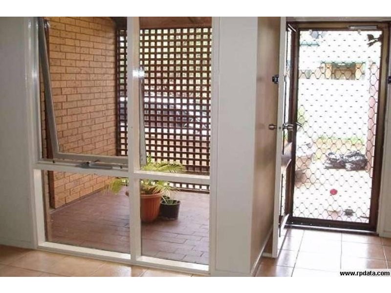 5 Warooka Crescent, Smithfield SA 5114