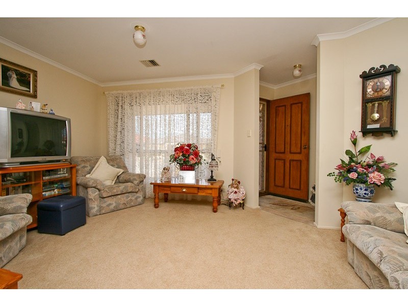 5 Oakdene Court, Paralowie SA 5108