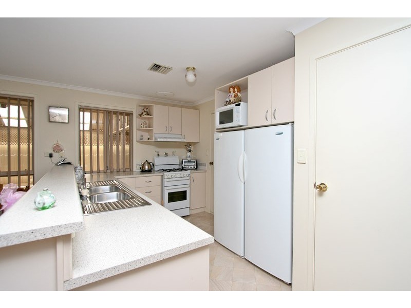 5 Oakdene Court, Paralowie SA 5108