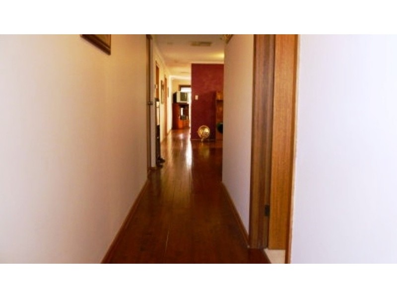 11 Knightsbridge Court, Hillbank SA 5112