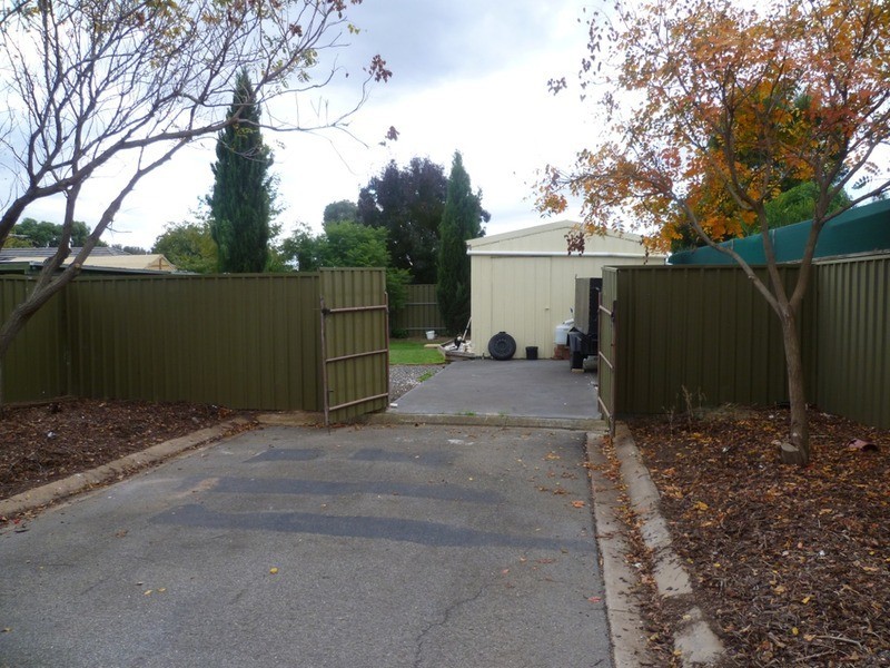 55 President Avenue, Andrews Farm SA 5114