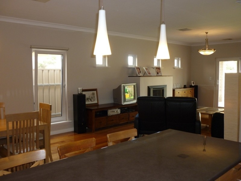 21 A Ashburton Road, West Lakes Shore SA 5020