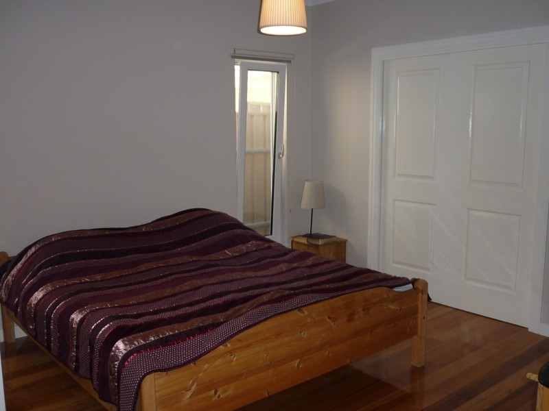 21 A Ashburton Road, West Lakes Shore SA 5020