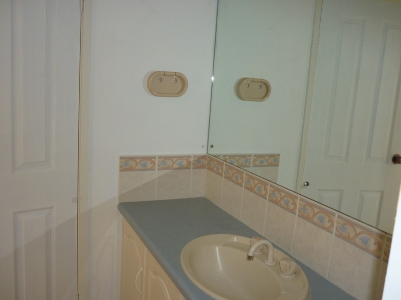 17 Premier Close, Andrews Farm SA 5114