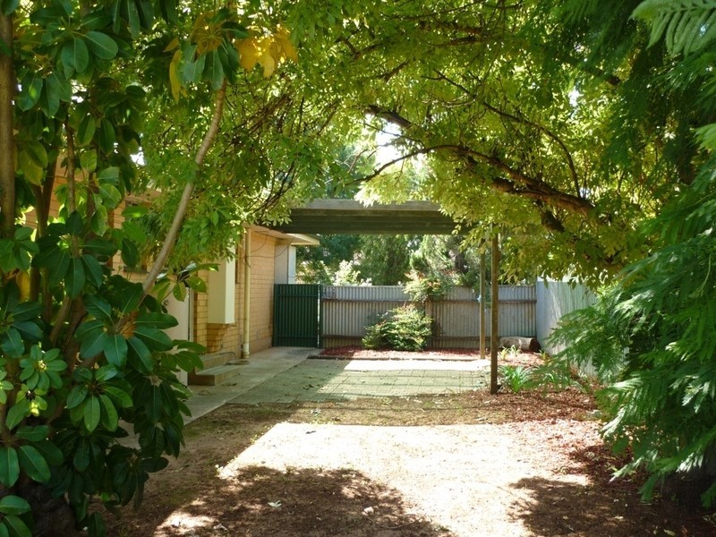 14 Osmond Street, Elizabeth Downs SA 5113