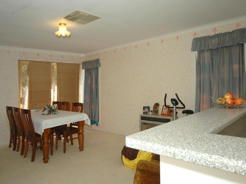 16 Ruse Court, Golden Grove SA 5125