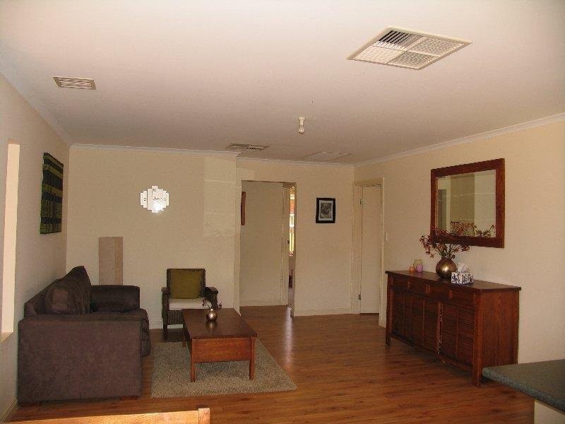 21 Eton Drive, Andrews Farm SA 5114