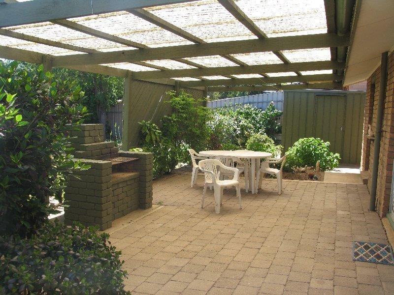 217 The Cove Road, Hallett Cove SA 5158