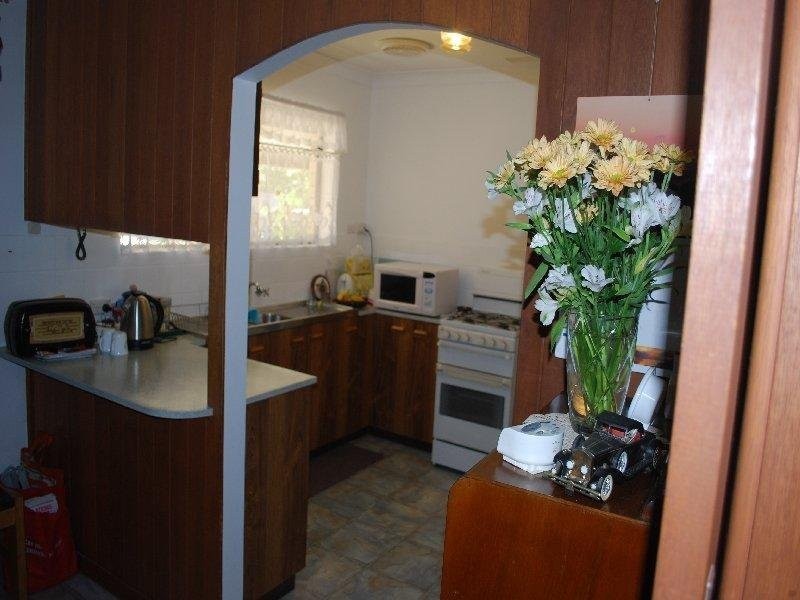20 Heather Drive, Para Vista SA 5093