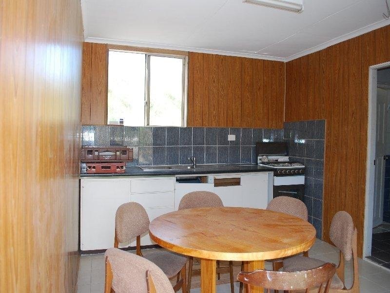 6 Canterbury Crescent, Valley View SA 5093