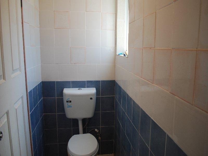 6 Canterbury Crescent, Valley View SA 5093