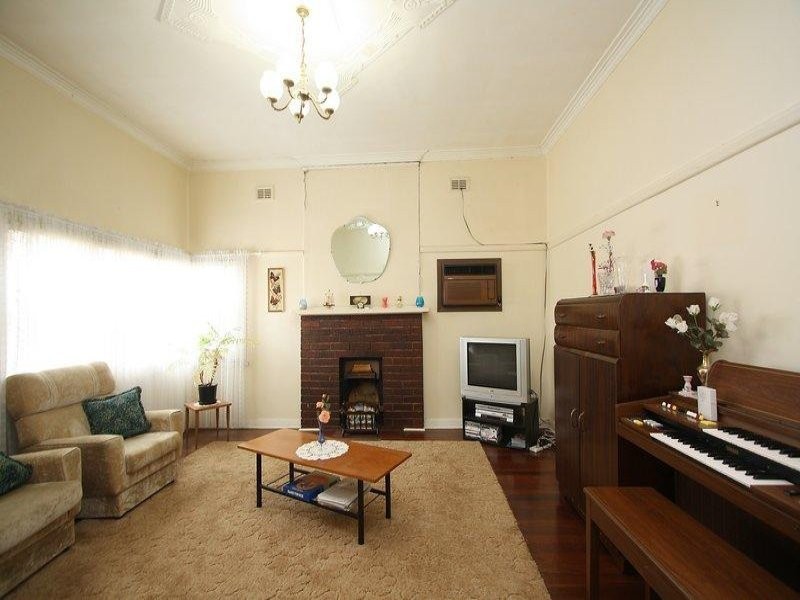 33 Gladstone Avenue, Kilburn SA 5084