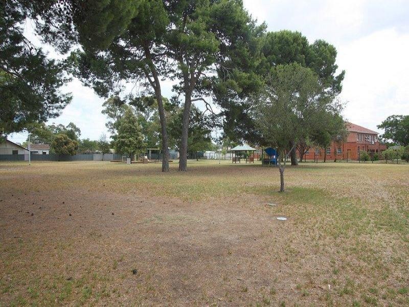33 Gladstone Avenue, Kilburn SA 5084
