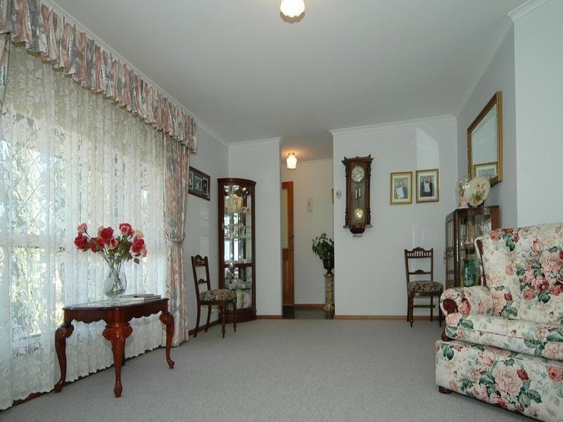 30 Borodino Court, Greenwith SA 5125