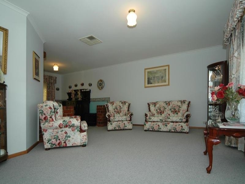 30 Borodino Court, Greenwith SA 5125