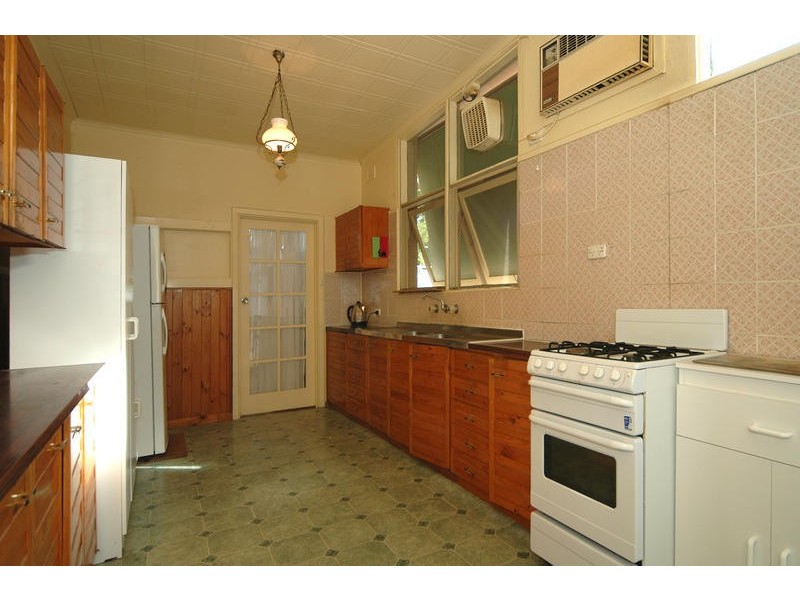 16 Berryman Drive, Modbury SA 5092