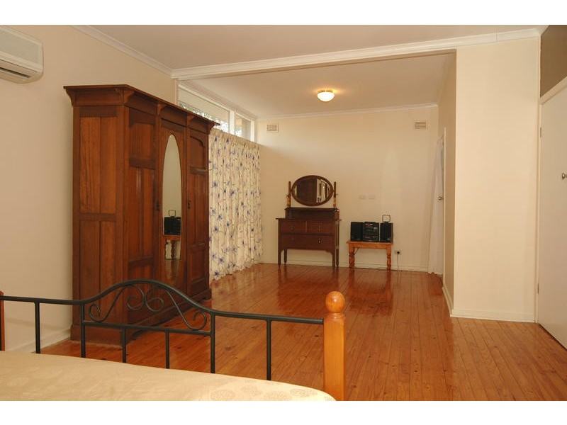 16 Berryman Drive, Modbury SA 5092