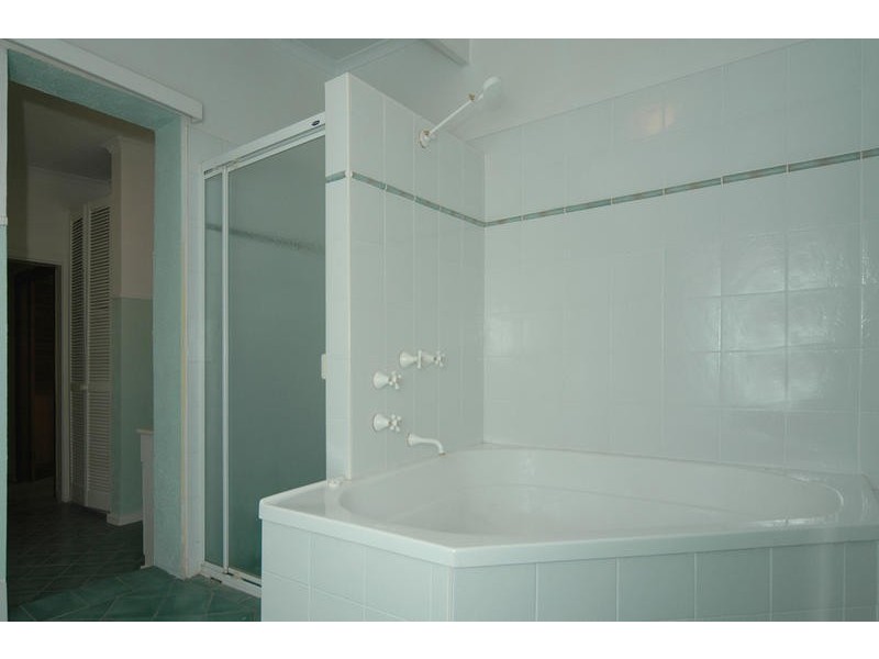 16 Berryman Drive, Modbury SA 5092