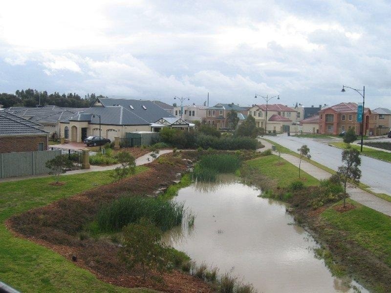 Unit 3/5-7 Banrock Place, Mawson Lakes SA 5095