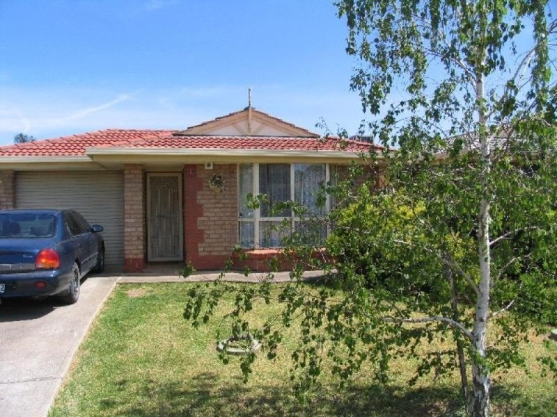 38 Clapton Drive, Paralowie SA 5108