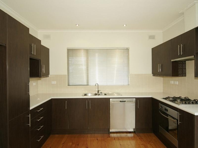 9 Leabrook Drive, Para Hills SA 5096