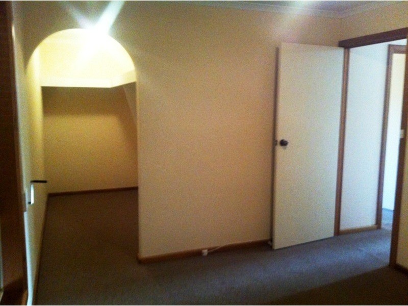 15 Lauren Drive, Paralowie SA 5108