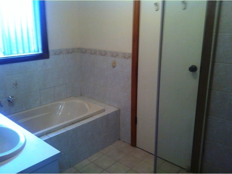 15 Lauren Drive, Paralowie SA 5108