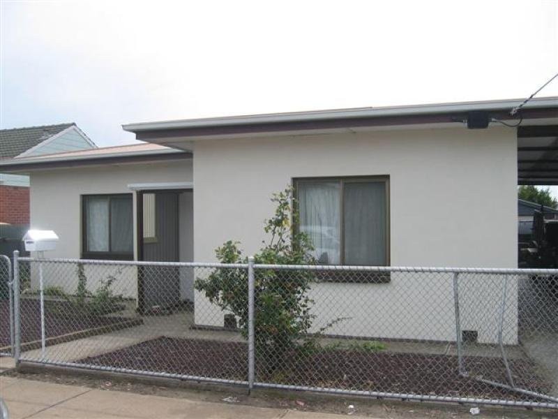 211 Bower Road, Ethelton SA 5015