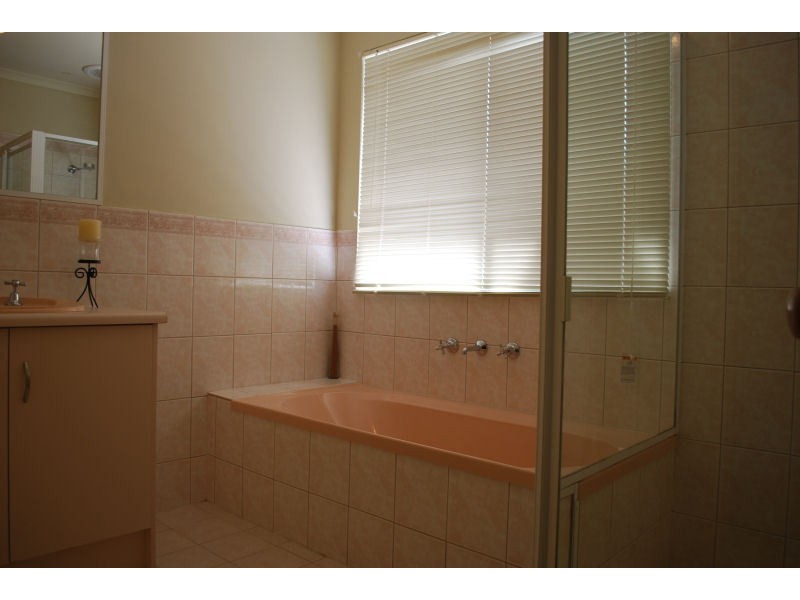 122 Reuben Richardson Road, Greenwith SA 5125