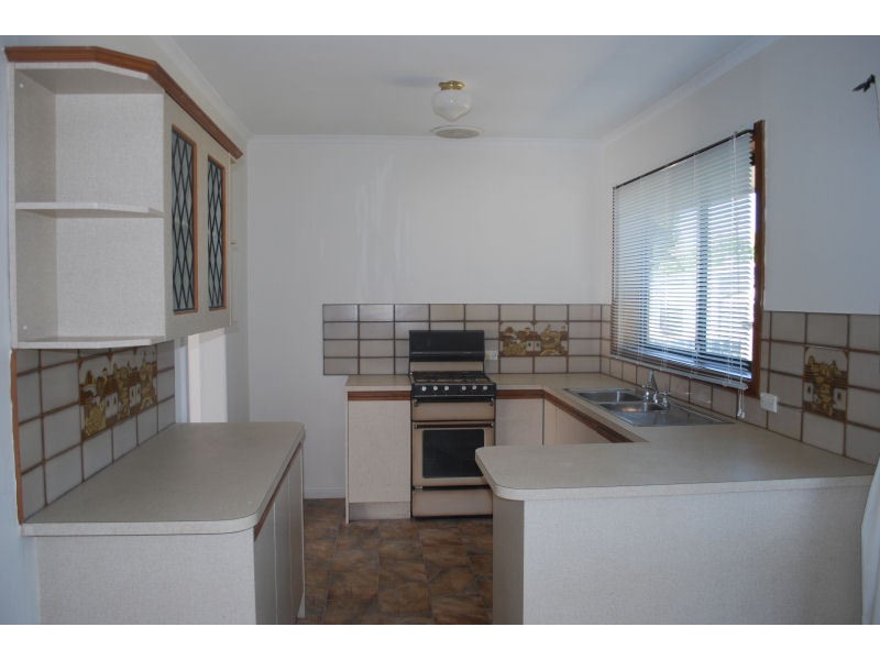 255 Wright Road, Valley View SA 5093