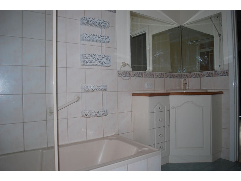 15 Stirling Walk, Redwood Park SA 5097