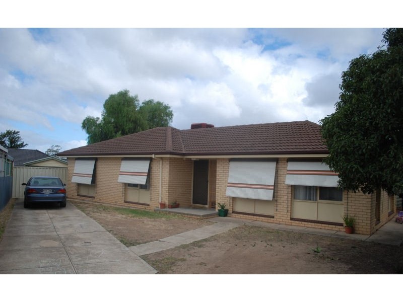 11 Sturt Road, Valley View SA 5093