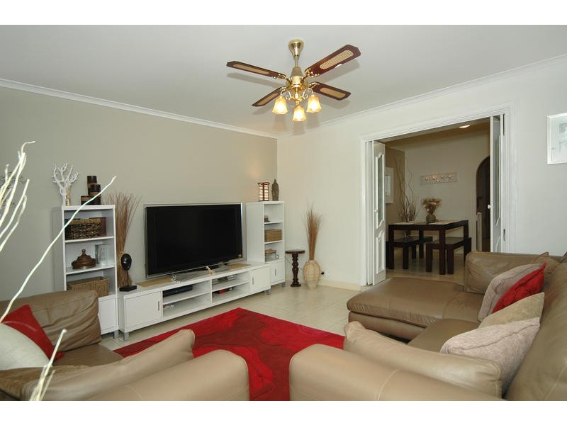 31 Edinburgh Road, Modbury SA 5092